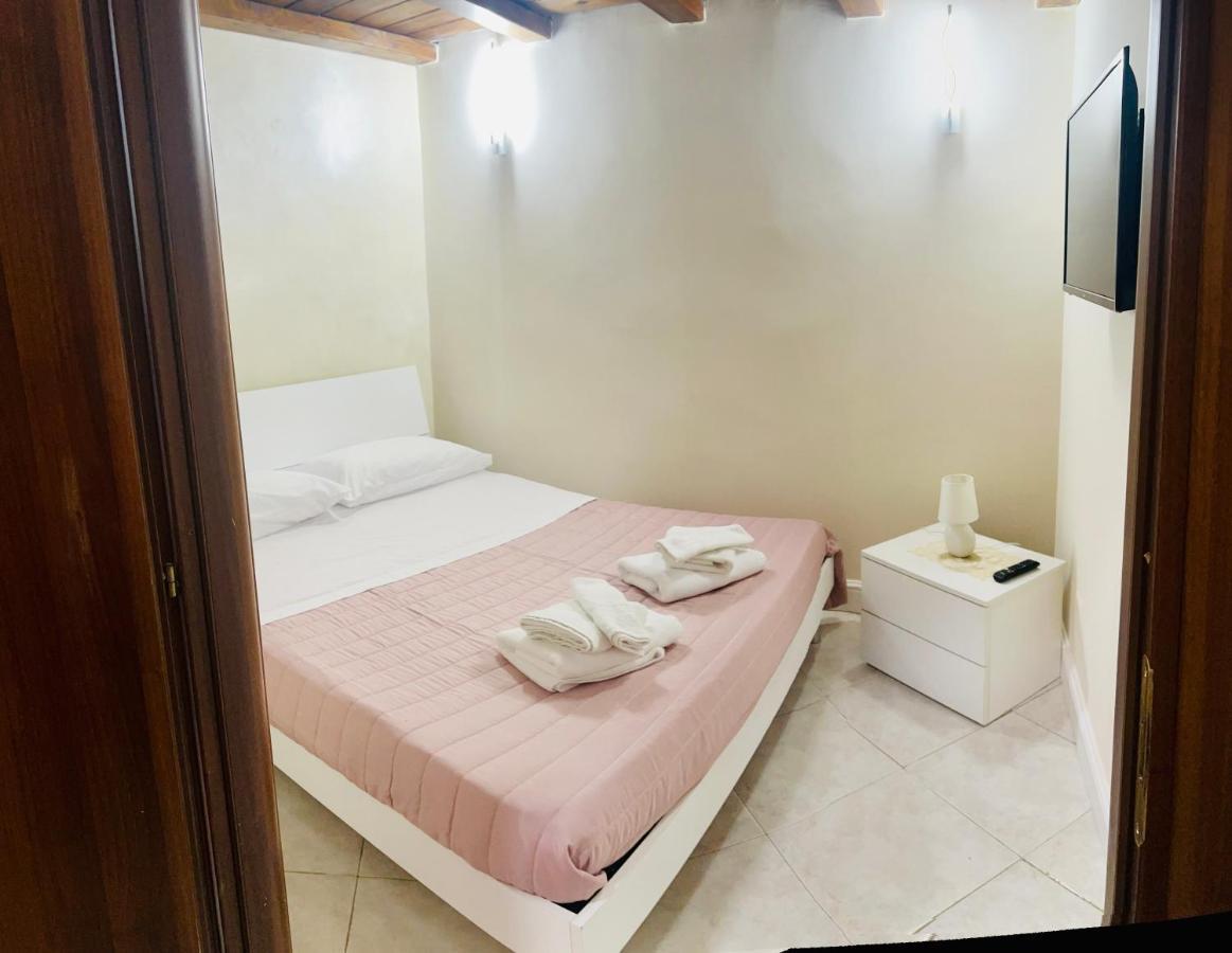 La Piccola Dimora Villa เนเปิลส์ ภายนอก รูปภาพ